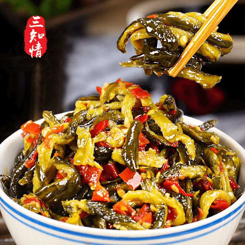 Hunan Changsha Crispy Cucumber Skin Pickled Vegetables Seasonings And Sauces with Slightly Spicy 280g/bottle (Free Shipping Worldwide) 湖南长沙三知优选三知情脆爽黄瓜皮280克/瓶 (全球免邮)
