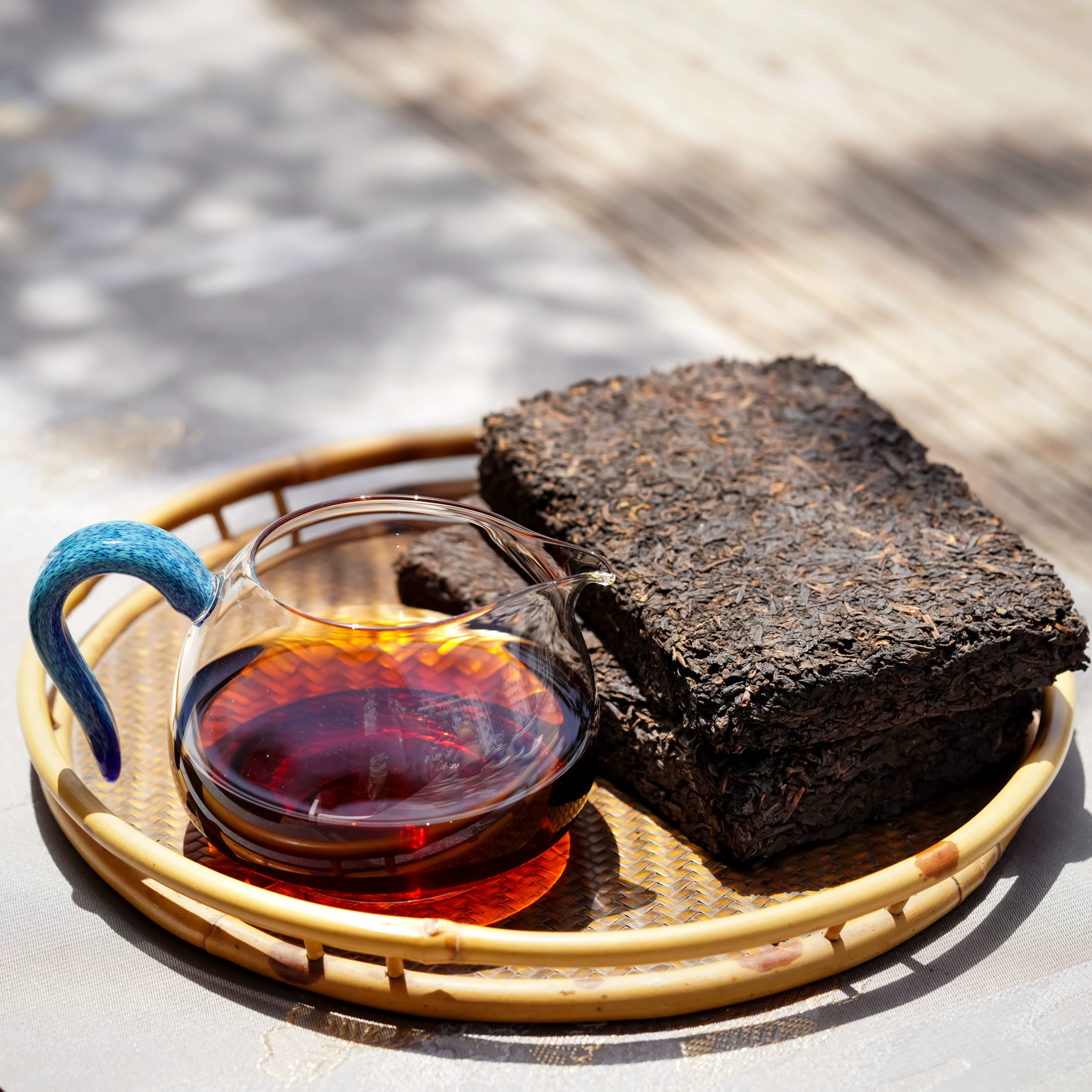 2002 Vintage Golden Flower Liubao Black Tea Brick – Aged 23 Years | Eurotium Cristatum | Rich Fungal & Herbal Aromas | Potent Qi | Wuzhou Tea Factory Legacy (Free Shipping Worldwide)