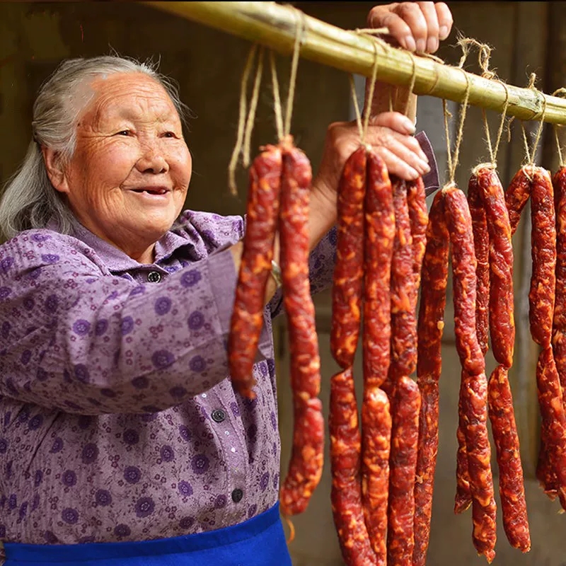 Hunan Spicy Smoked Sausage – Authentic Sichuan Flavor, Handmade Farm Sausage, 360 Days Shelf Life, 500g – Free Worldwide Shipping